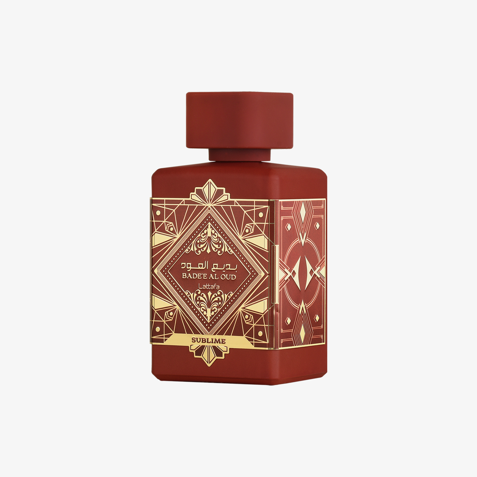 Frasco de Lattafa Badee Al Oud Sublime